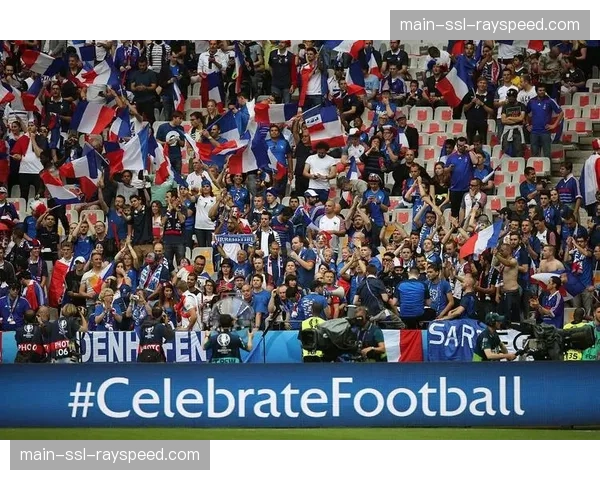 马赛vs里昂法甲焦点战前瞻：欧冠资格卡位战双方合计13名球员伤缺