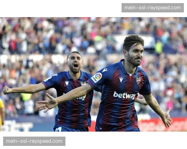 战术复盘：深圳新鹏程对阵青岛西海岸，高位逼抢下的攻防转换